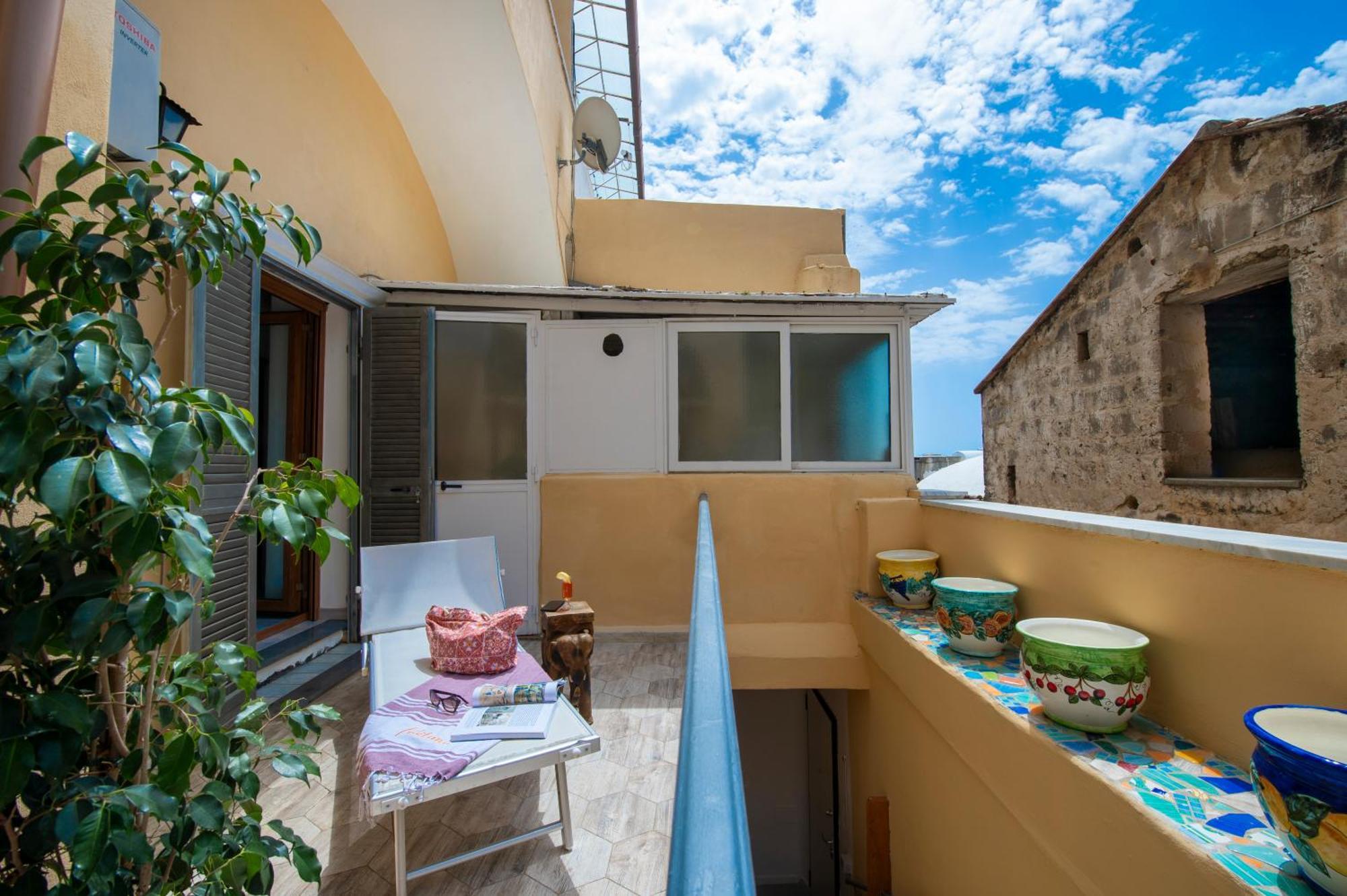 Amore Rentals - Casa Barbera B Positano Extérieur photo